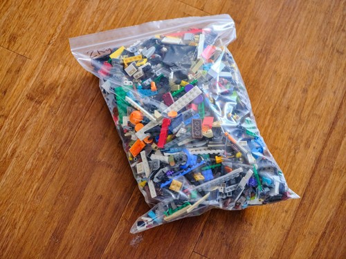 Lego 2kg bag - loose, mixed