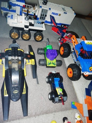 Huge official lego - huge,