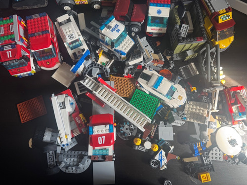 Huge lego city vehicle - huge,